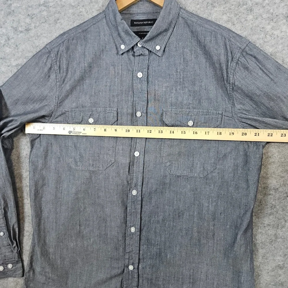 Banana Republic Mens Standard Fit‎ Button Down Shirt Gray Size M 100% Cotton